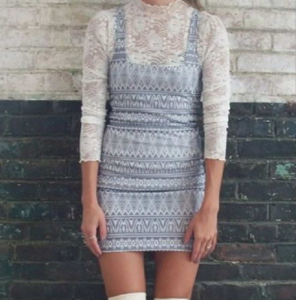 COPY - Intimately Free People Sheer Lace Fitted T…